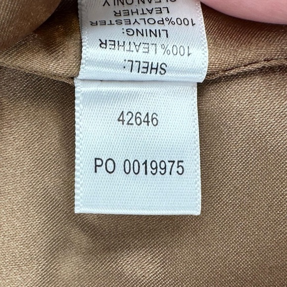 CHADWICKS of Boston Women’s 100% Leather Tan Zip Down Lined Vest Size Small - Picture 13 of 15